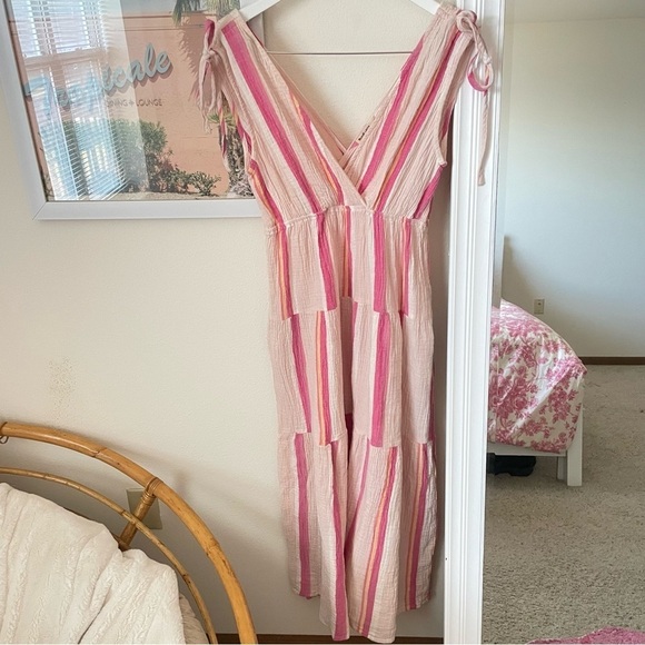 Marine Layer Sage Striped Dress in Size Small - Picture 3 of 6